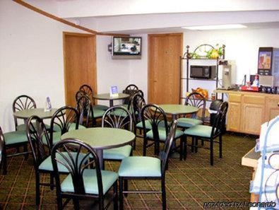 Sunflower Inn & Suites - Garden City Restaurant foto