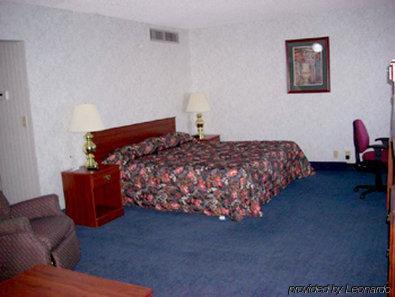 Sunflower Inn & Suites - Garden City Cameră foto